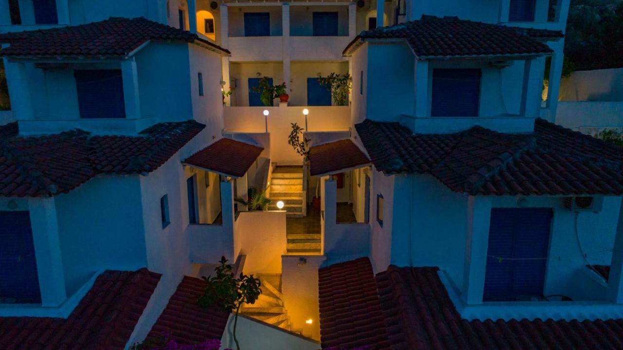 Hotel Elena Syvota エクステリア 写真