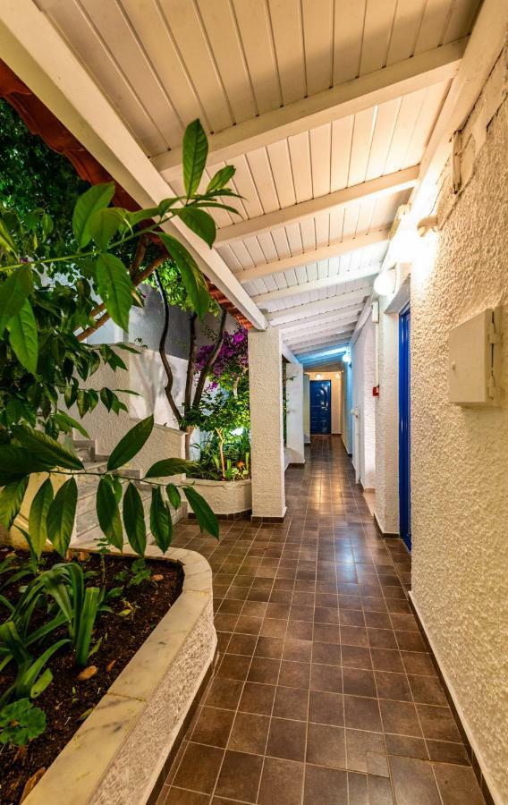 Hotel Elena Syvota エクステリア 写真