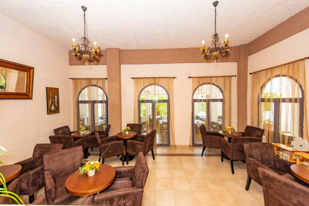 Hotel Elena Syvota エクステリア 写真